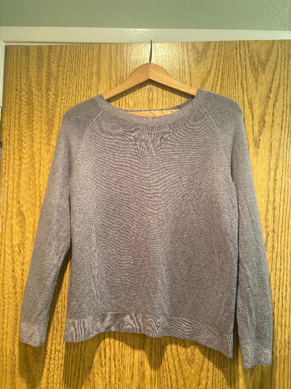 Pendleton 100% Merino Wool V-Neck Sweater Elbow Patches Womens Medium